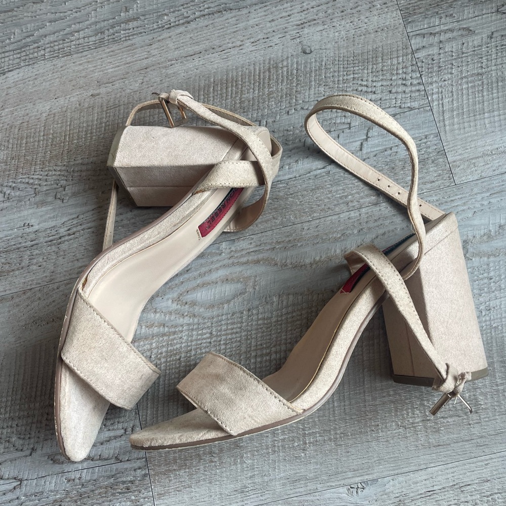 3/$10 London Rebel block heel sandals Beige Tan Heels Adjustable Strap